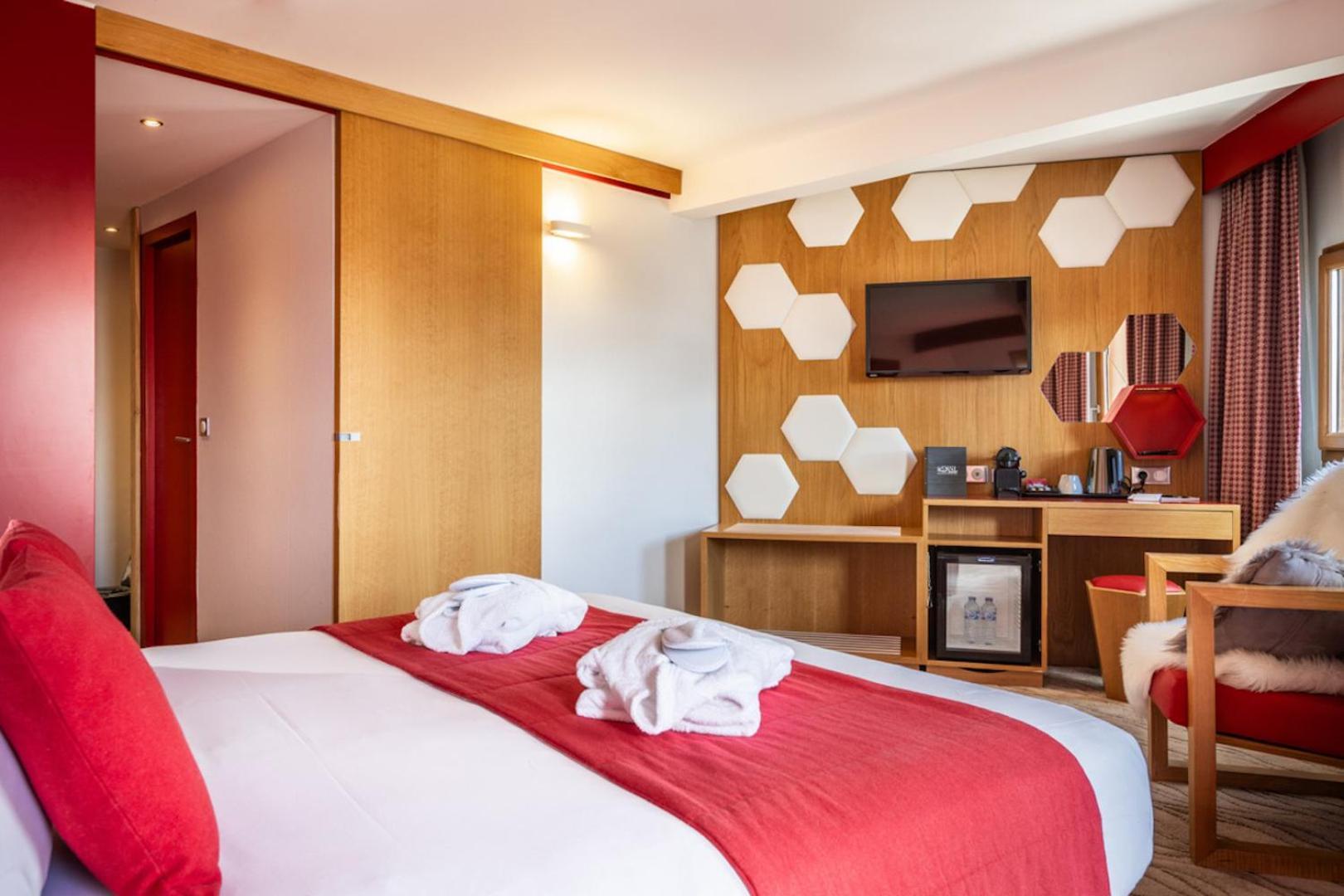 Royal Ours Blanc Boutique Hotel & Spa Alpe d'Huez Phòng bức ảnh